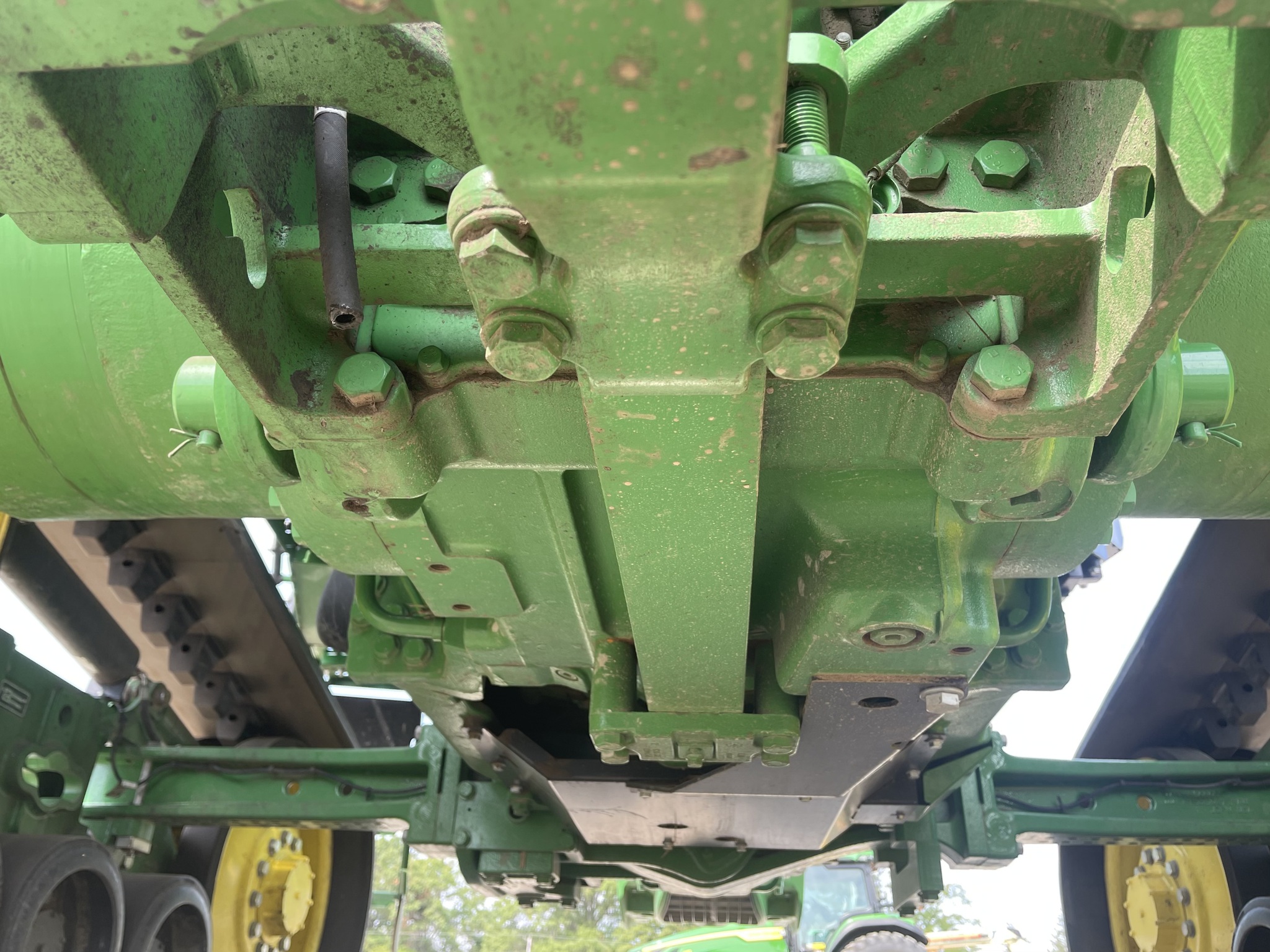  2023 John Deere 8RT 370 at Heritage Tractor in Kewanee, IL