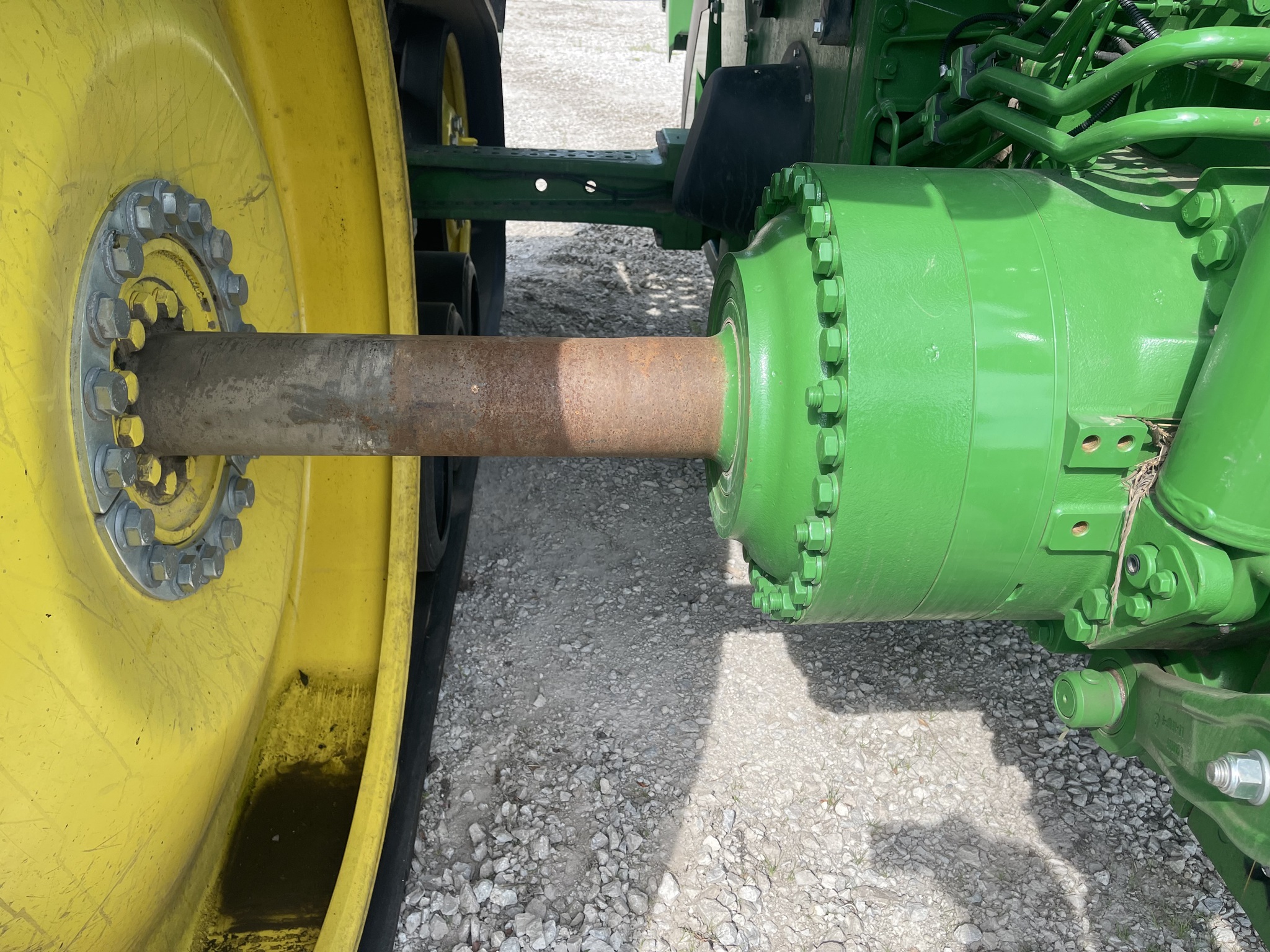  2023 John Deere 8RT 370 at Heritage Tractor in Kewanee, IL