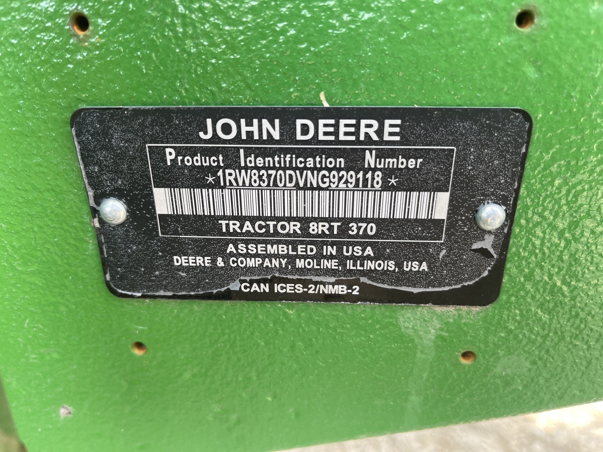  2023 John Deere 8RT 370 at Heritage Tractor in Kewanee, IL