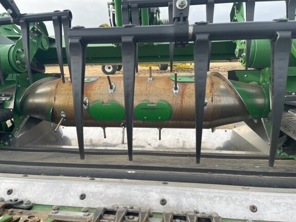 Used 2023 John Deere HD50R Combine Platforms at Horizon Ag & Turf in Falher, AB - Photo6