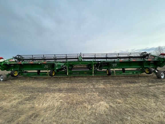 Used 2023 John Deere HD50R Combine Platforms at Horizon Ag & Turf in Falher, AB - Photo8