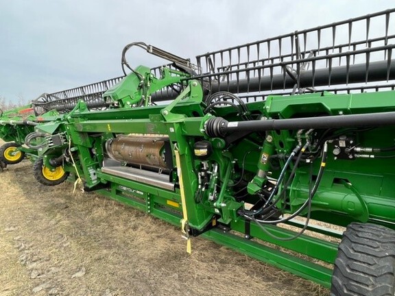 Used 2023 John Deere HD50R Combine Platforms at Horizon Ag & Turf in Falher, AB - Photo7
