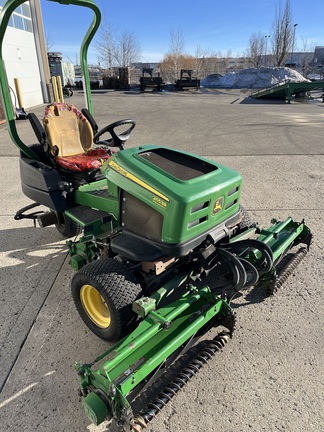 Used 2010 John Deere 2653B Trim / Surrounds Mower Rough Mowers at Horizon Ag & Turf in Calgary, AB - Photo2