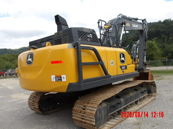 2024 John Deere 210 P