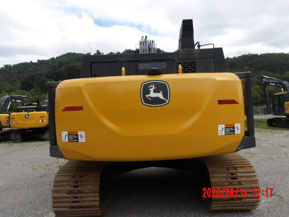 2024 John Deere 210 P