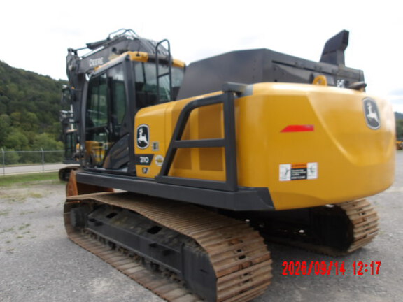 2024 John Deere 210 P