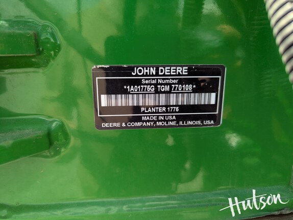Photo of 2016 John Deere 1775NT