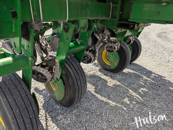 Photo of 2016 John Deere 1775NT