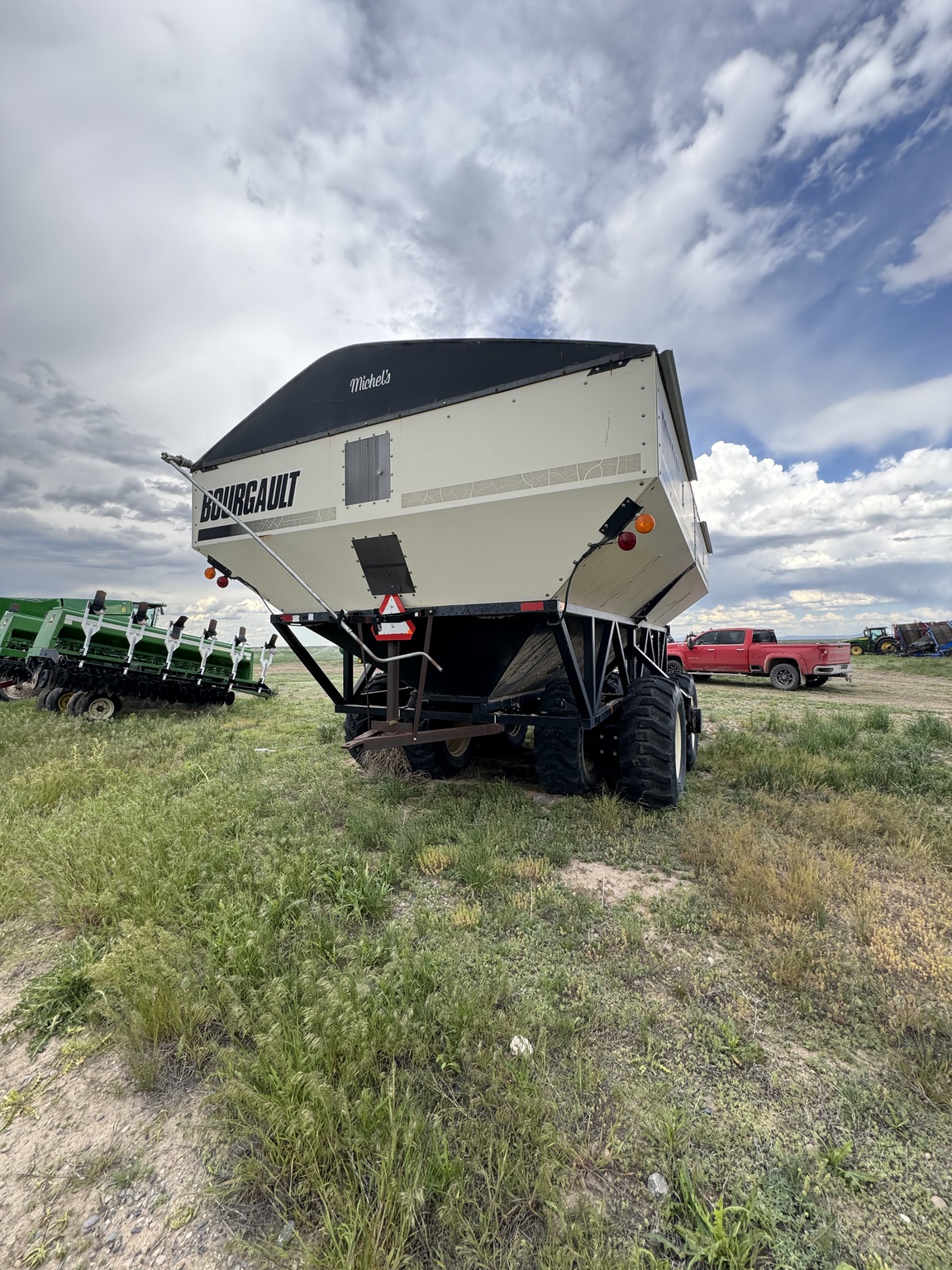 2003 Bourgault 1100 Image 4