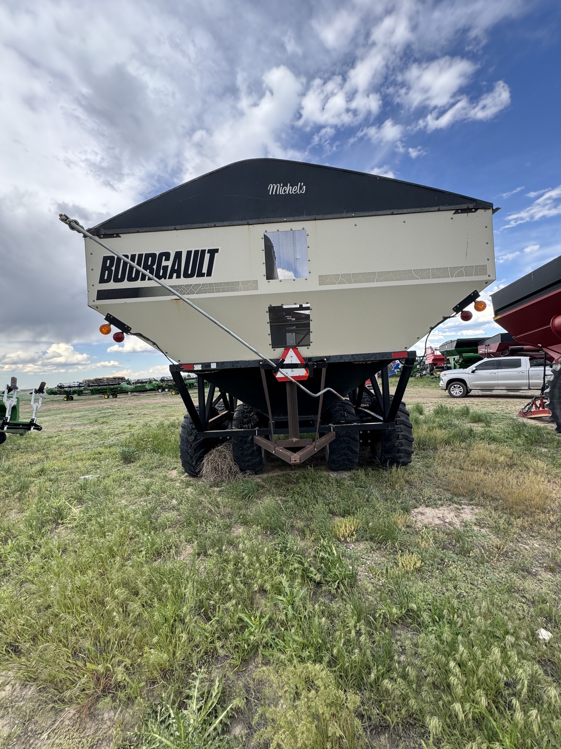 2003 Bourgault 1100 Image 5