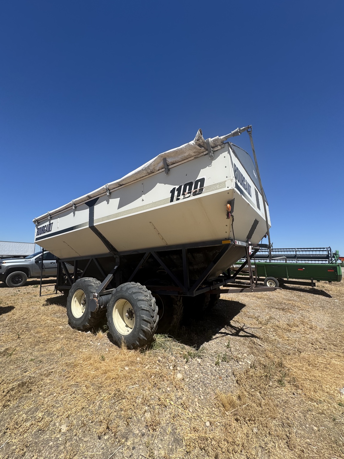 2003 Bourgault 1100 Image 13