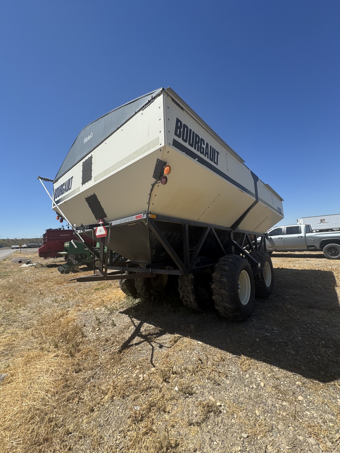 2003 Bourgault 1100 Image 22