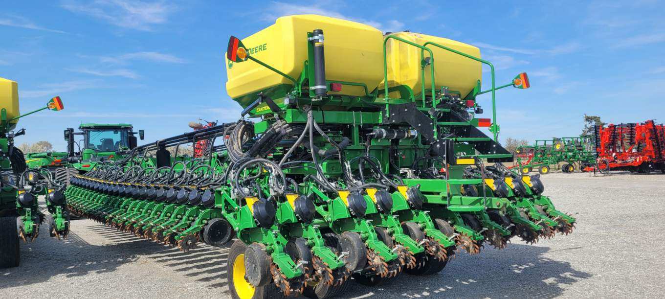 2022 John Deere DB90 Image 4