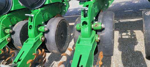 2022 John Deere DB90 Image 7
