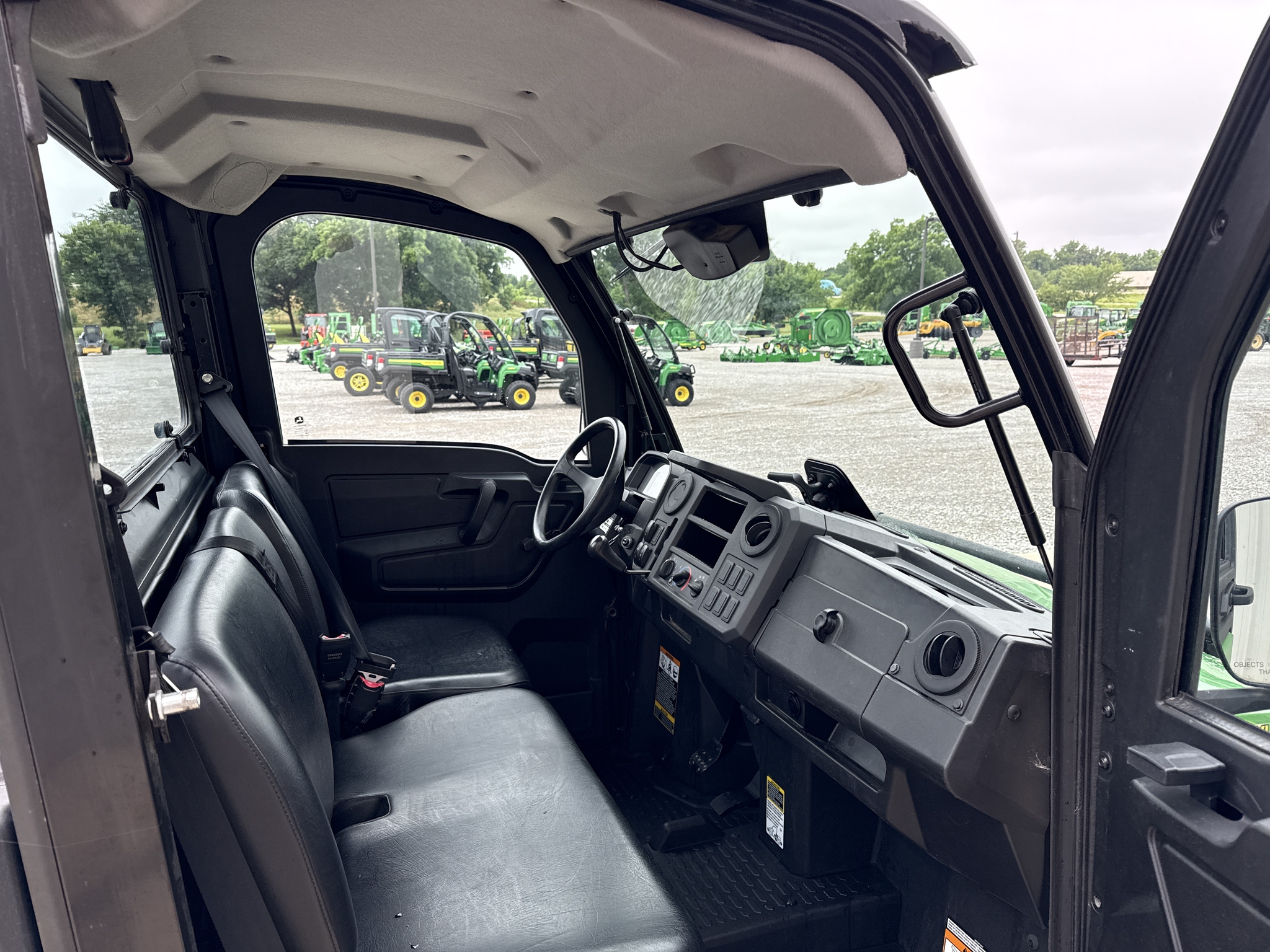 2023 John Deere XUV 835M Image 26
