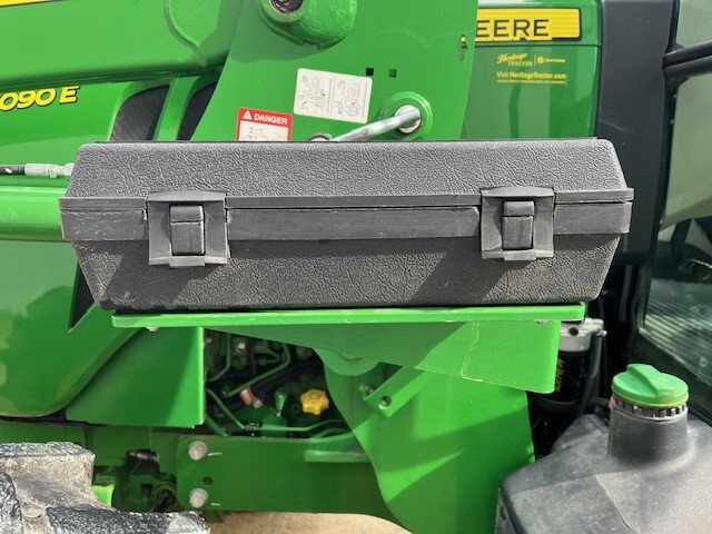  2022 John Deere 5090E at Heritage Tractor in West Plains, MO