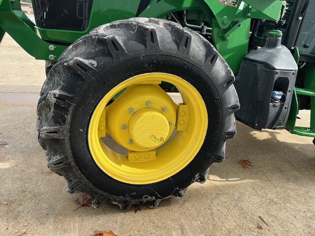  2022 John Deere 5090E at Heritage Tractor in West Plains, MO