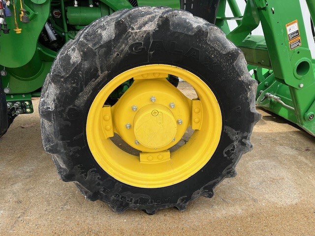  2022 John Deere 5090E at Heritage Tractor in West Plains, MO