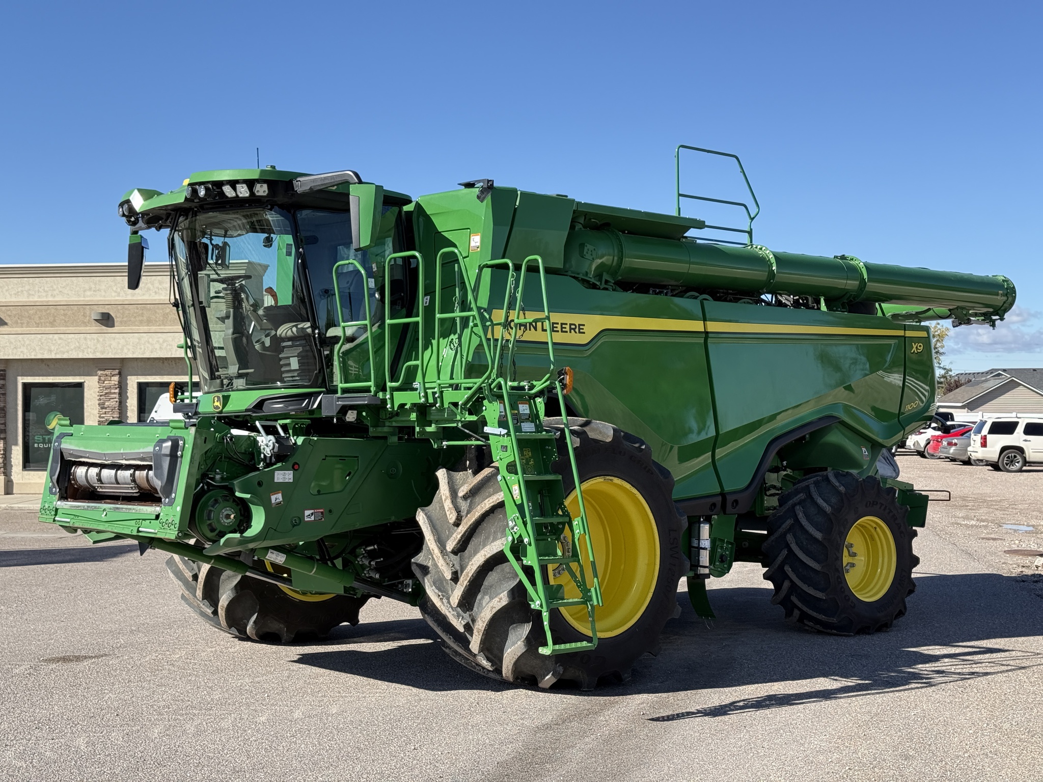 2023 John Deere X9 1100 Image 1