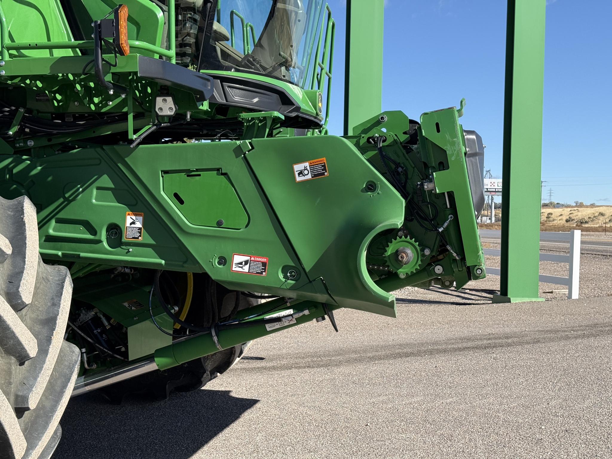 2023 John Deere X9 1100 Image 19