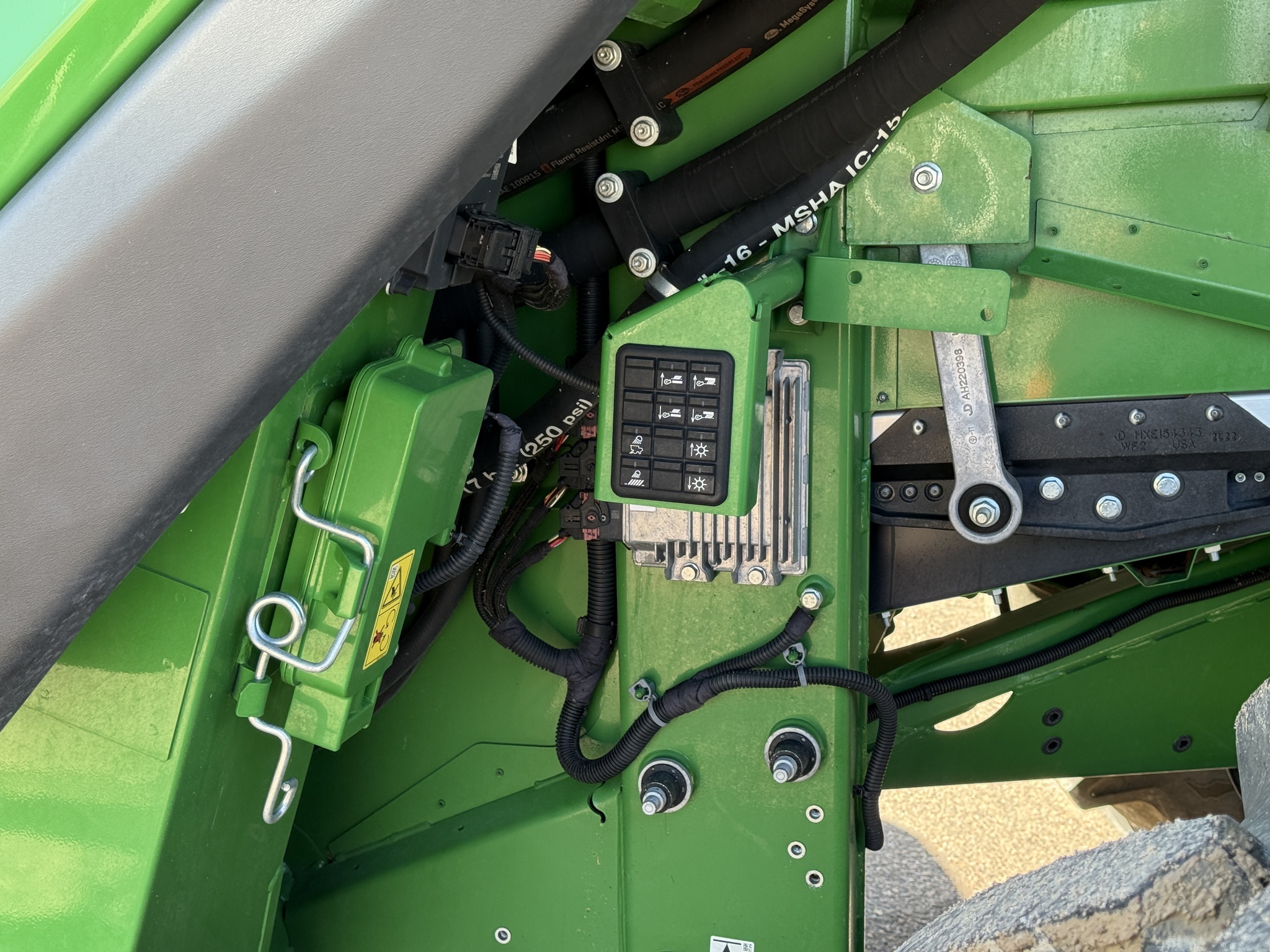 2023 John Deere X9 1100 Image 42