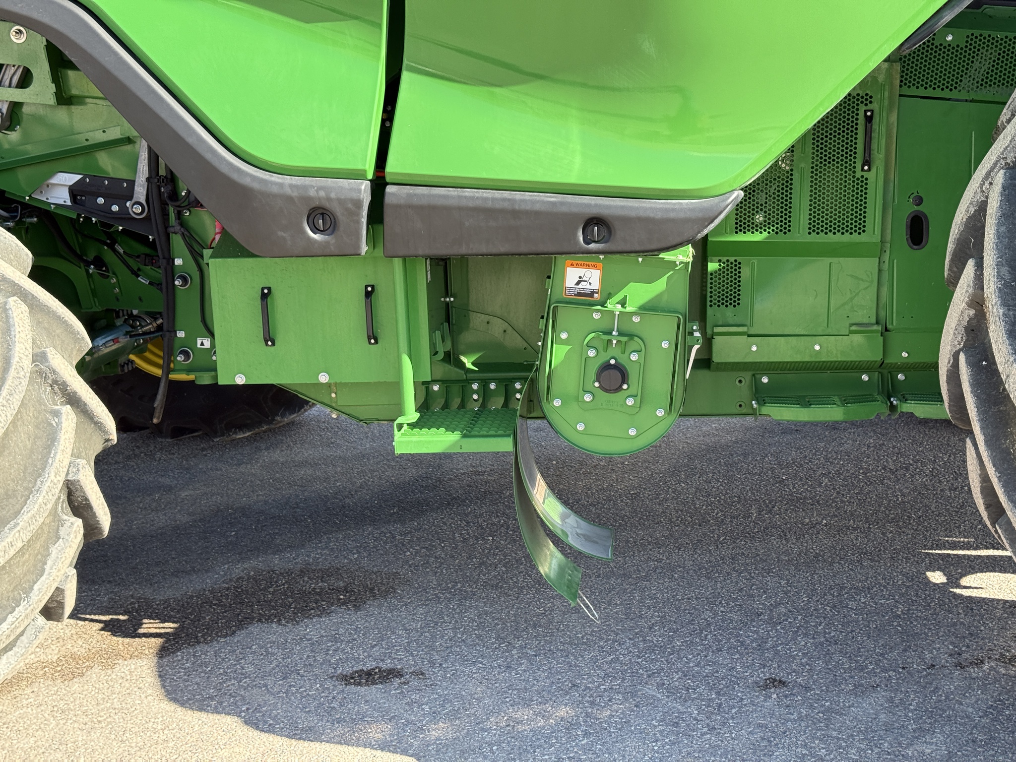 2023 John Deere X9 1100 Image 43