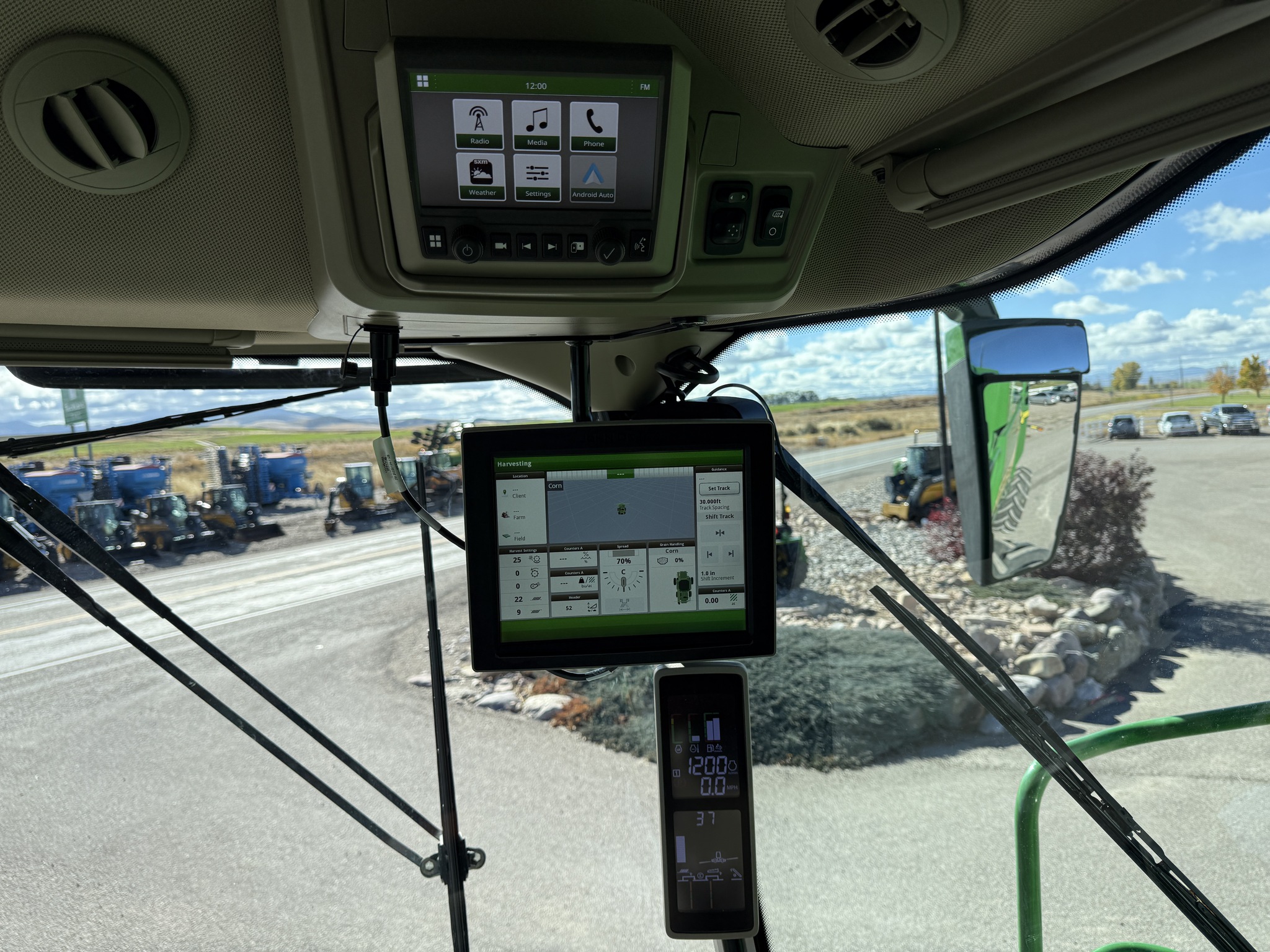 2023 John Deere X9 1100 Image 16