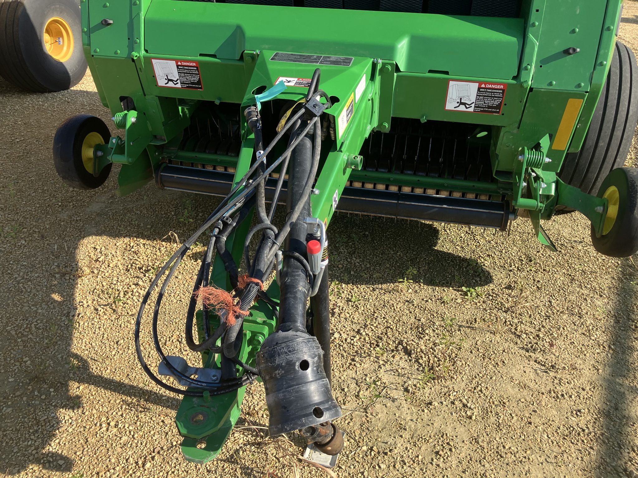 2023 John Deere 560M Image 8