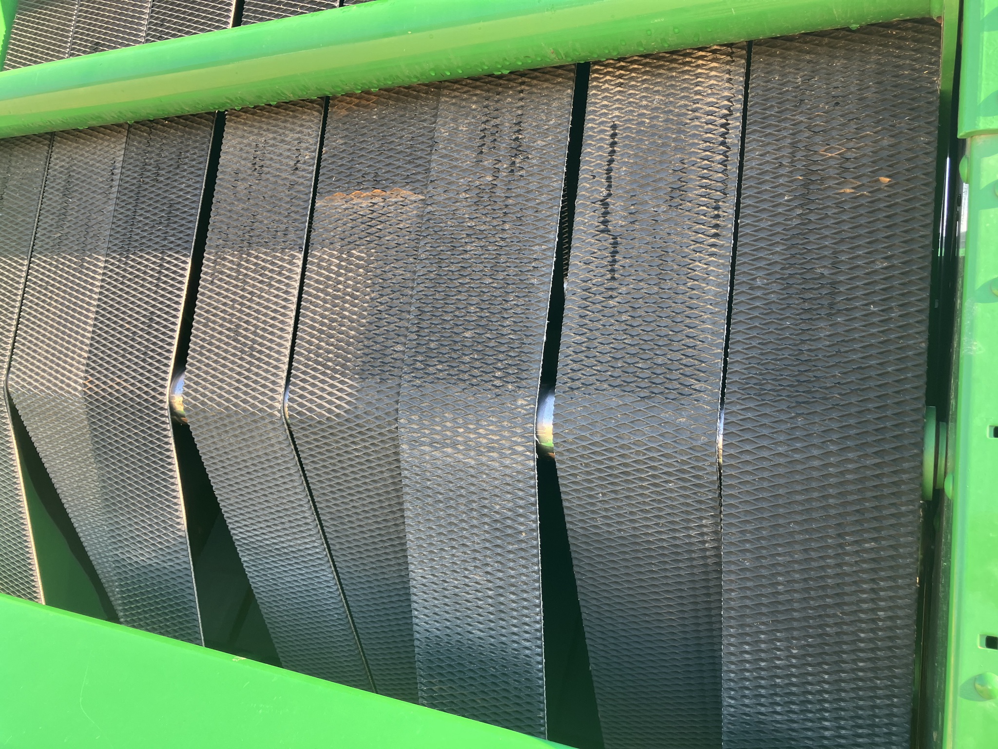 2023 John Deere 560M Image 10