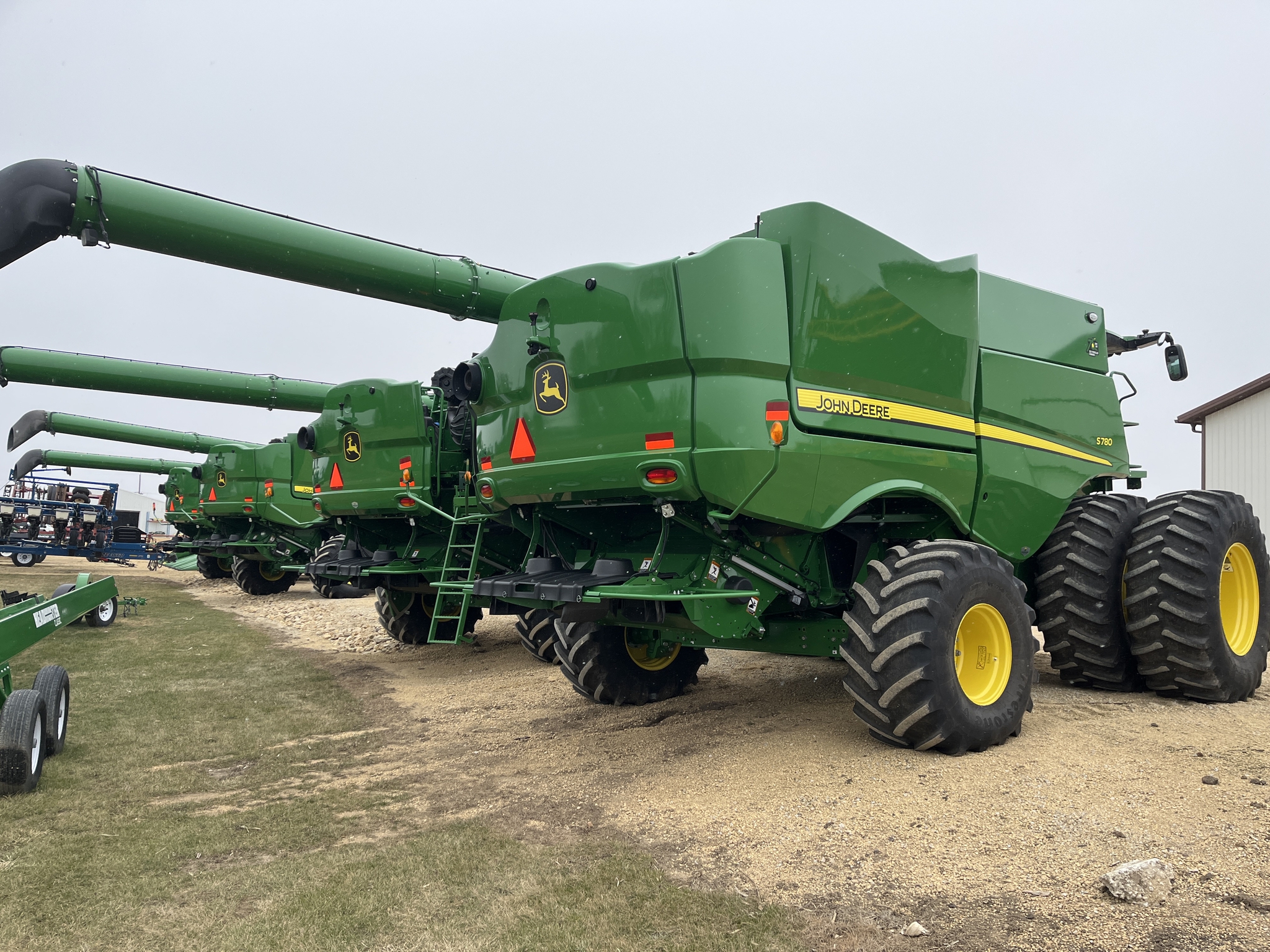  2022 John Deere S780 at Heritage Tractor in Dixon, IL