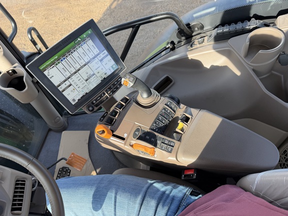 2023 John Deere 6R 165 - Photo37