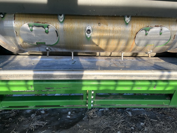 Used 2024 John Deere HD50R Combine Platforms at Horizon Ag & Turf in High Prairie, AB - Photo4