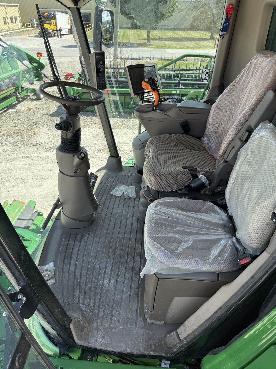 2023 John Deere S770 Image 16