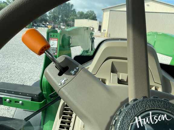 Photo of 2024 John Deere 6155M