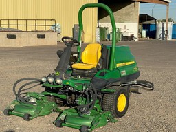 2018 John Deere 7400A