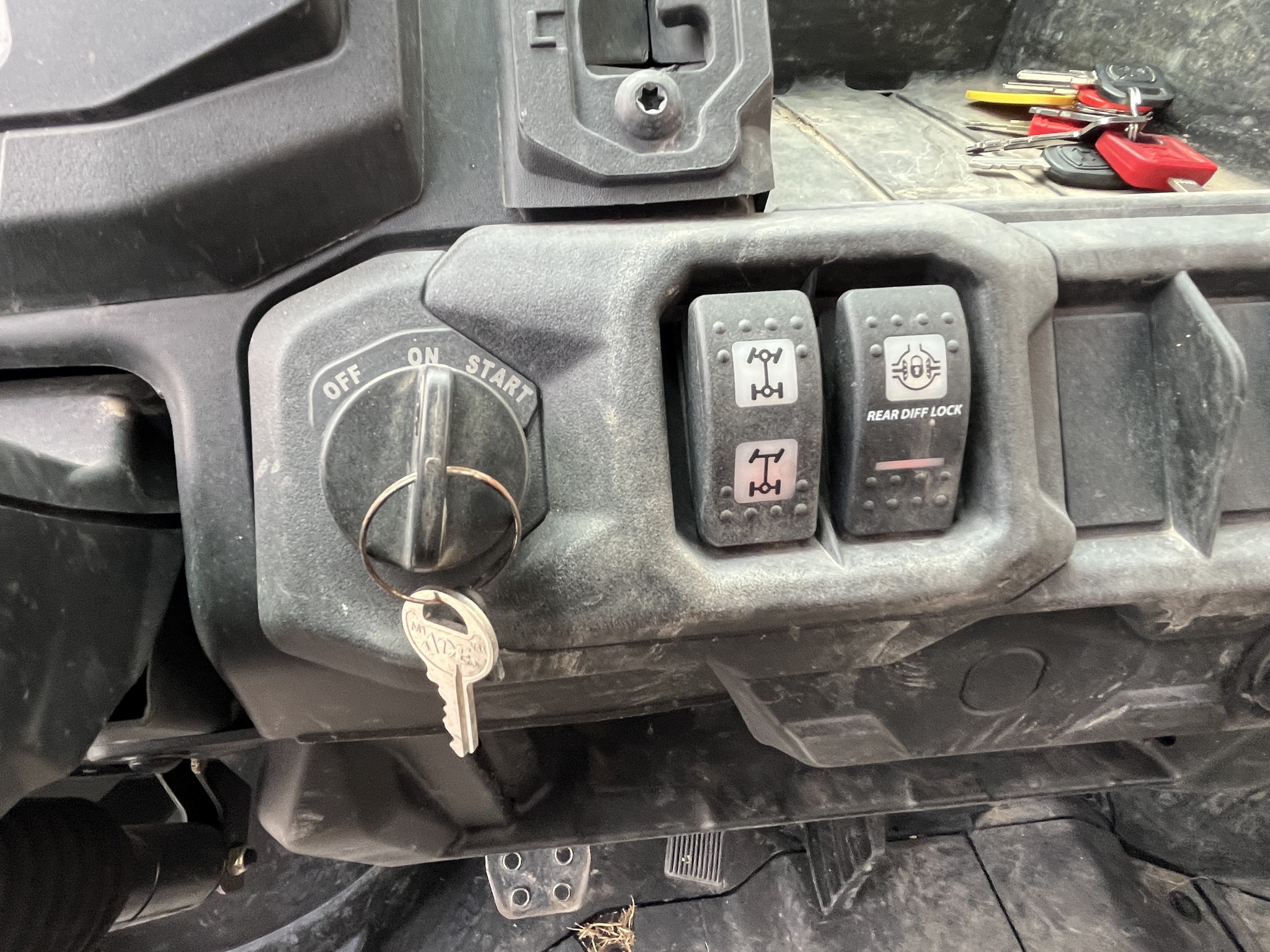  2023 Can-Am DEFENDER HD-10 DPS at Heritage Tractor in Rogersville, MO