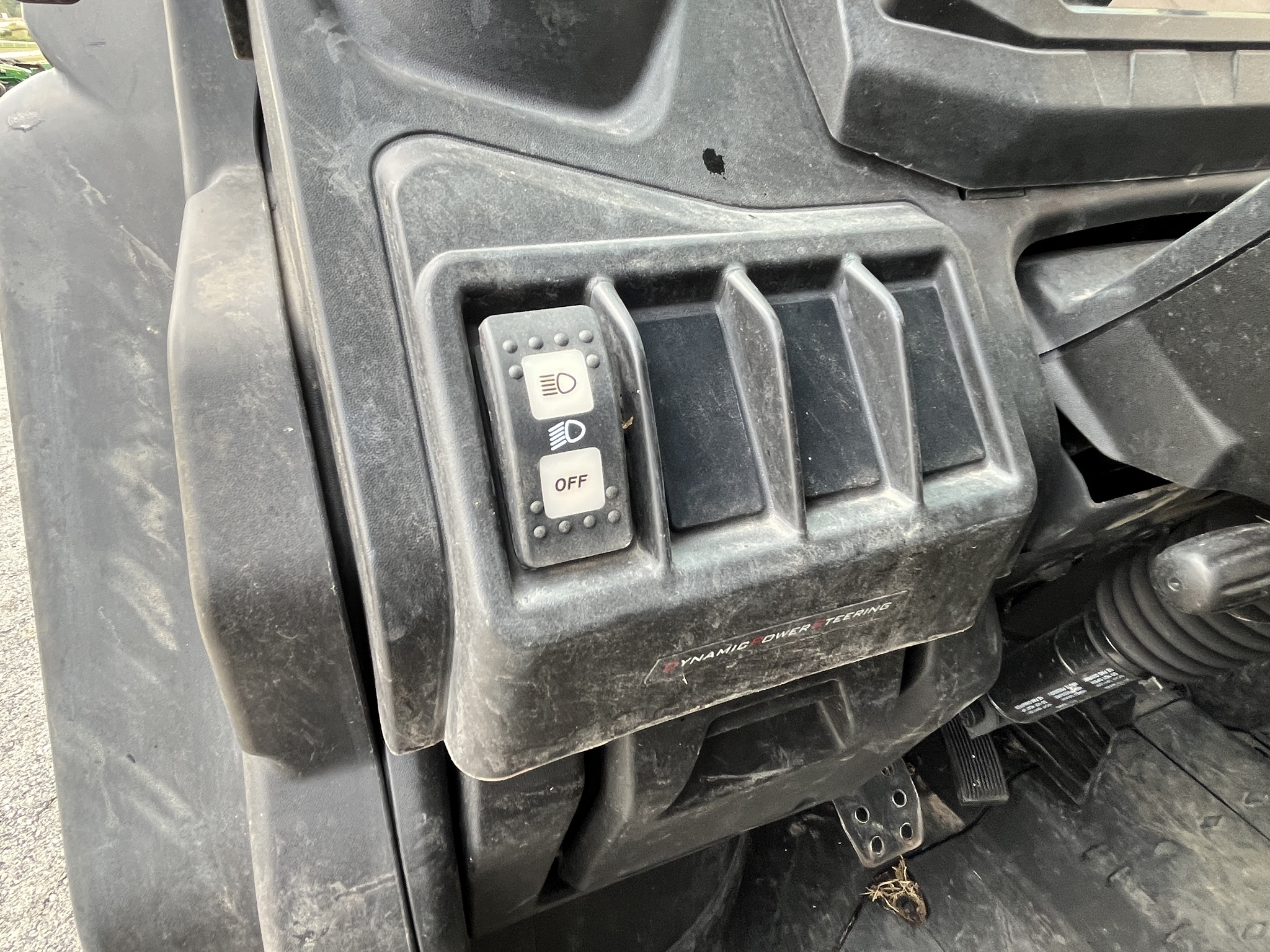  2023 Can-Am DEFENDER HD-10 DPS at Heritage Tractor in Rogersville, MO