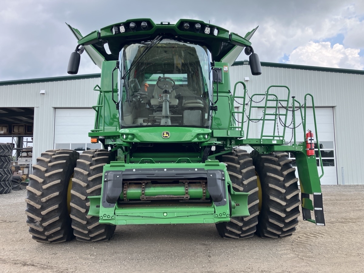 2023 John Deere S780 Image 5