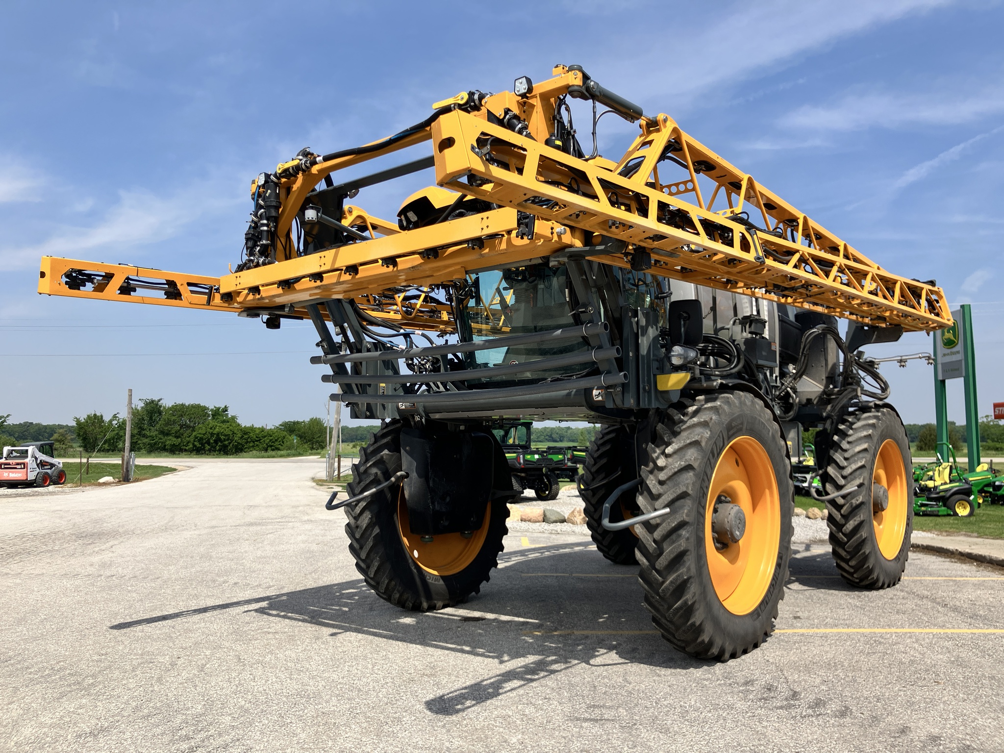 2024 Hagie STS12 Image 1