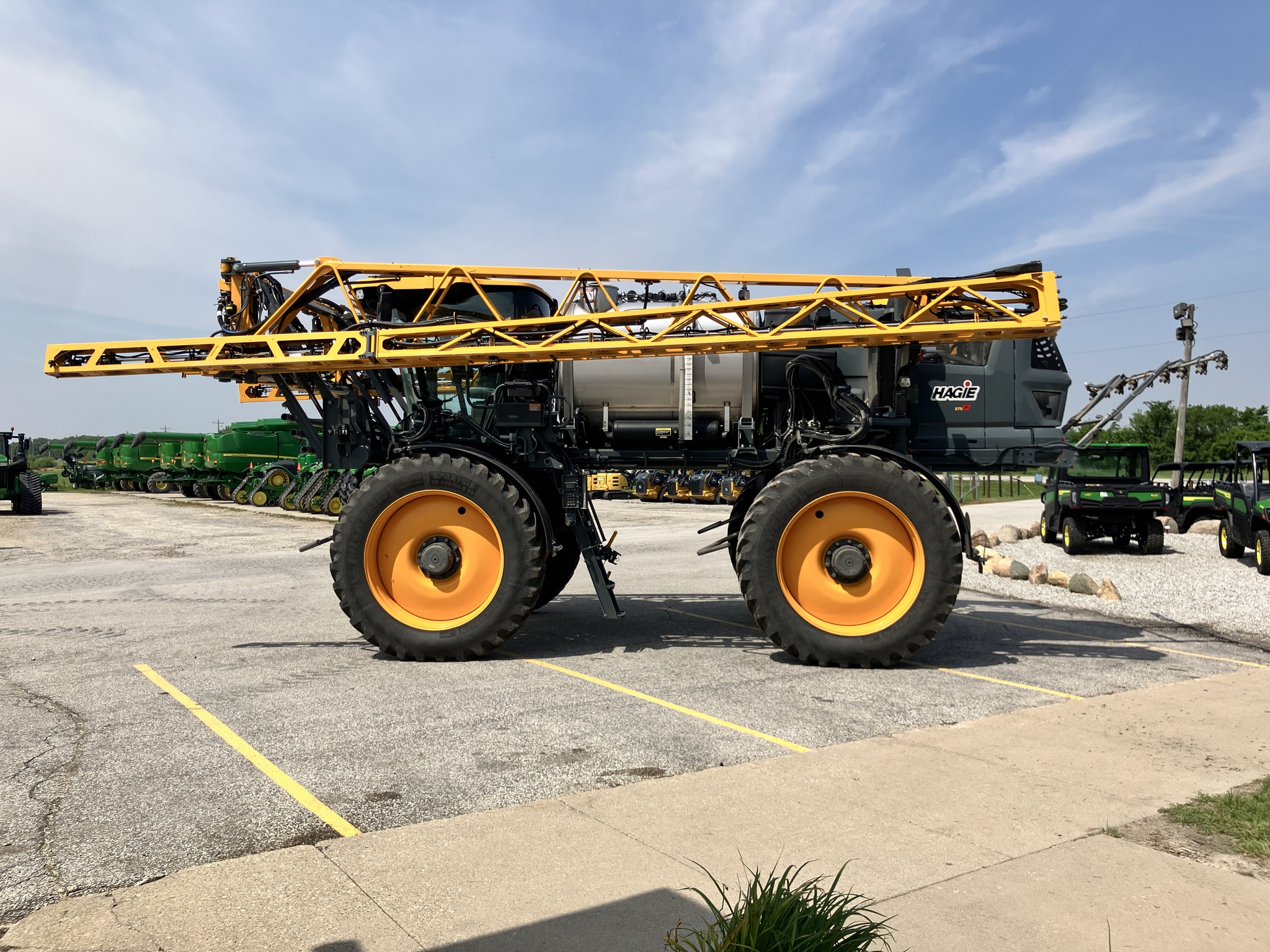 2024 Hagie STS12 Image 8
