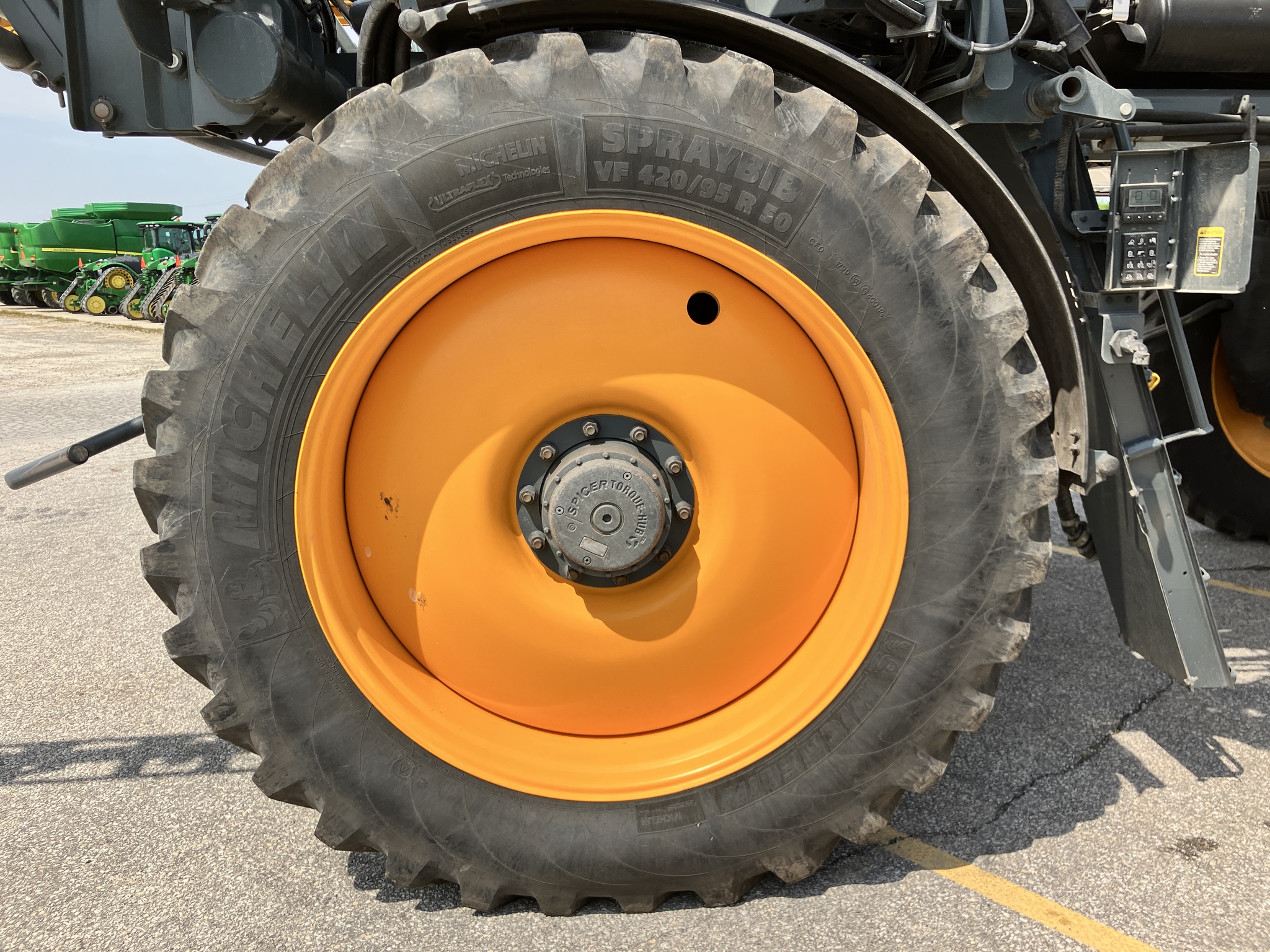 2024 Hagie STS12 Image 22