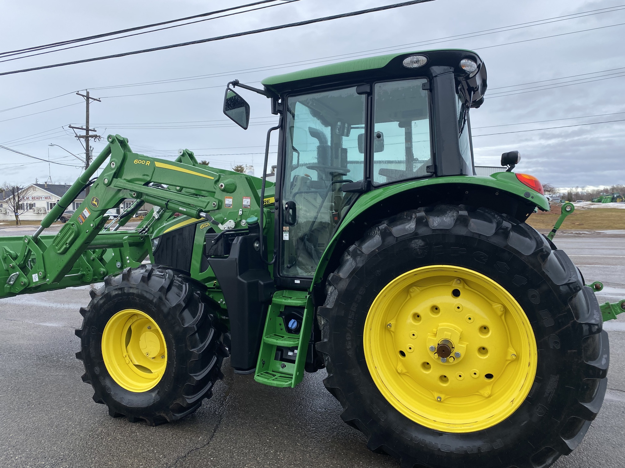 2024 John Deere 6120M Image 2