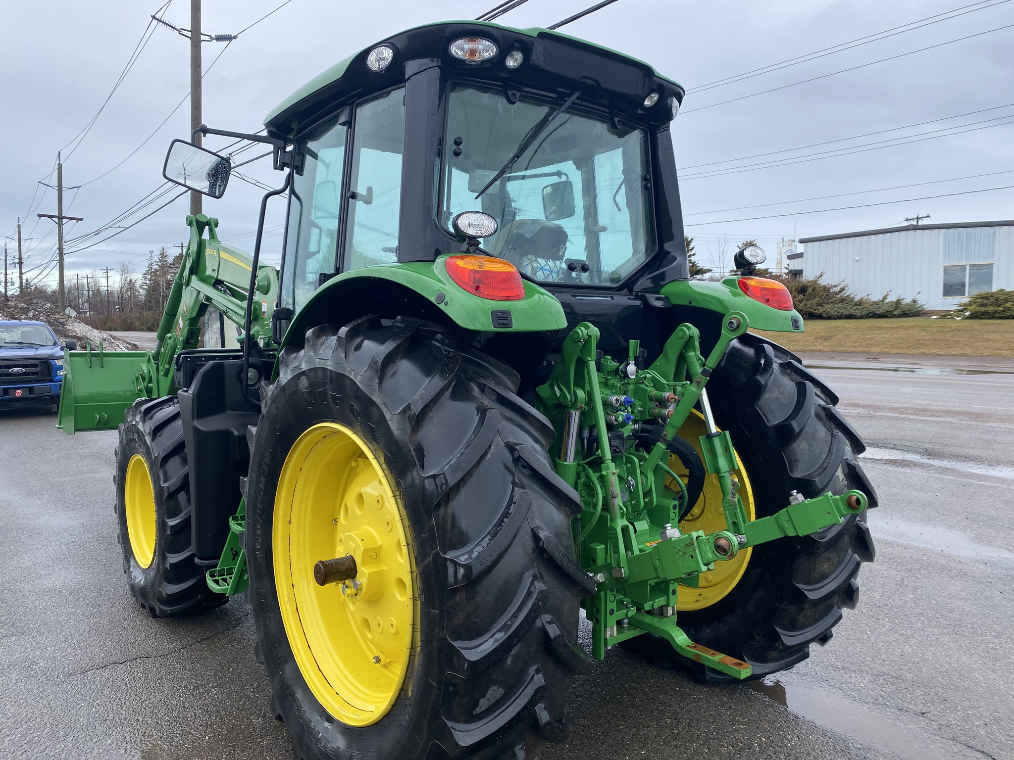 2024 John Deere 6120M Image 3