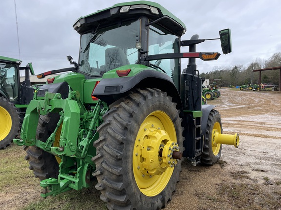 2022 John Deere 8R 310 Photo 4