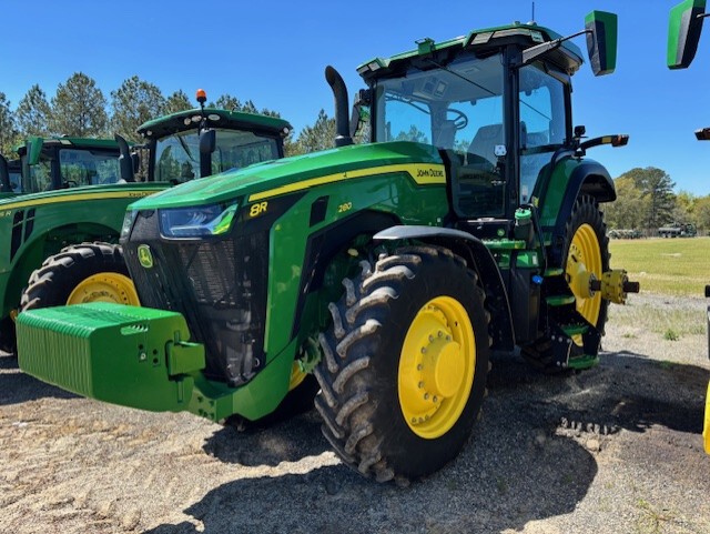 2023 John Deere 8R 280 Image 2