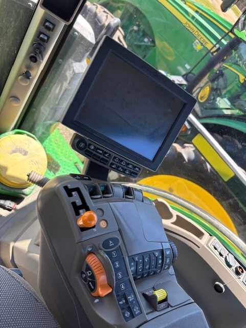 2023 John Deere 8R 280 Image 7