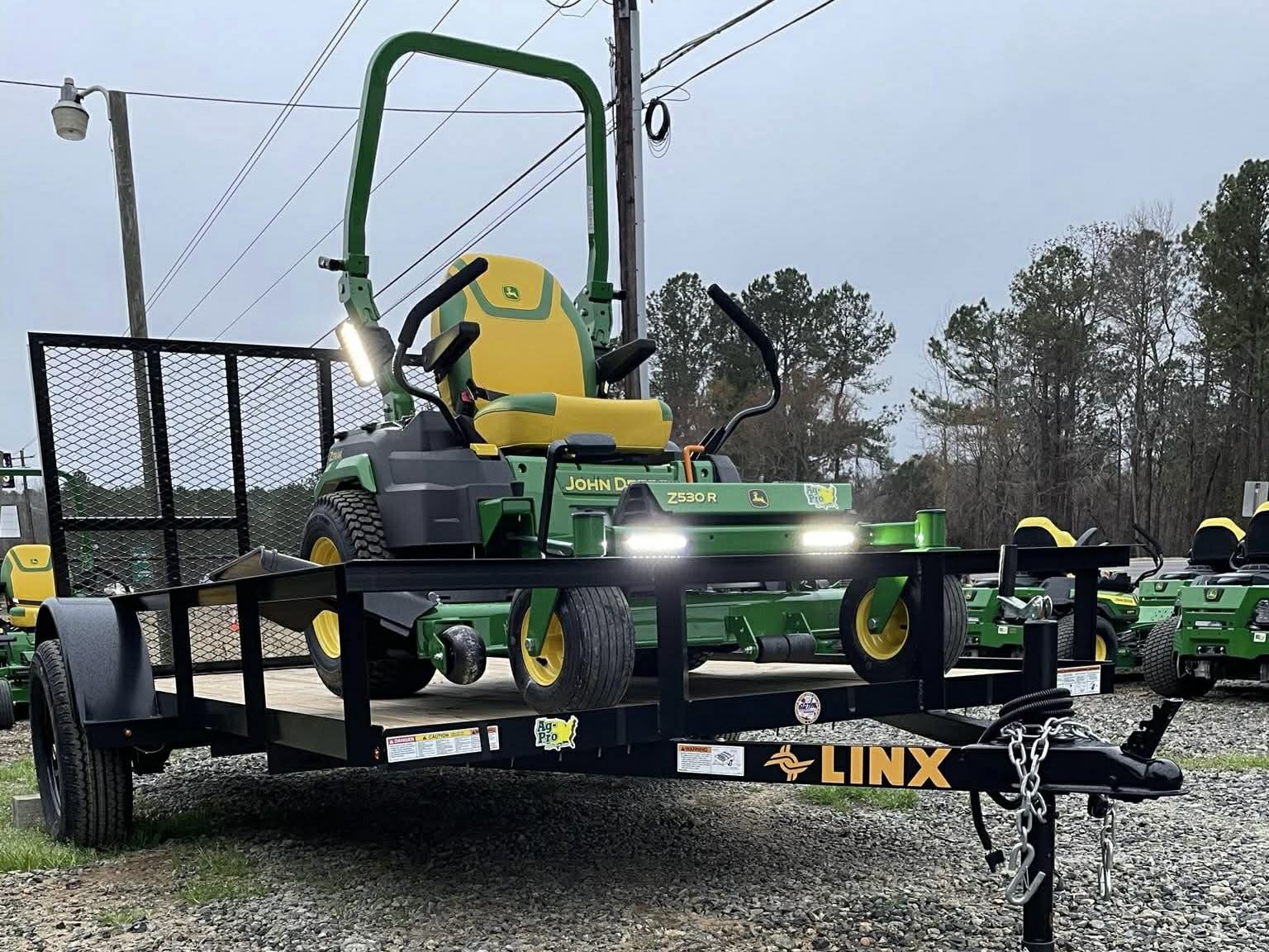 2026 John Deere Z530R Image 3