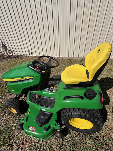 2023 John Deere X580 Image 4
