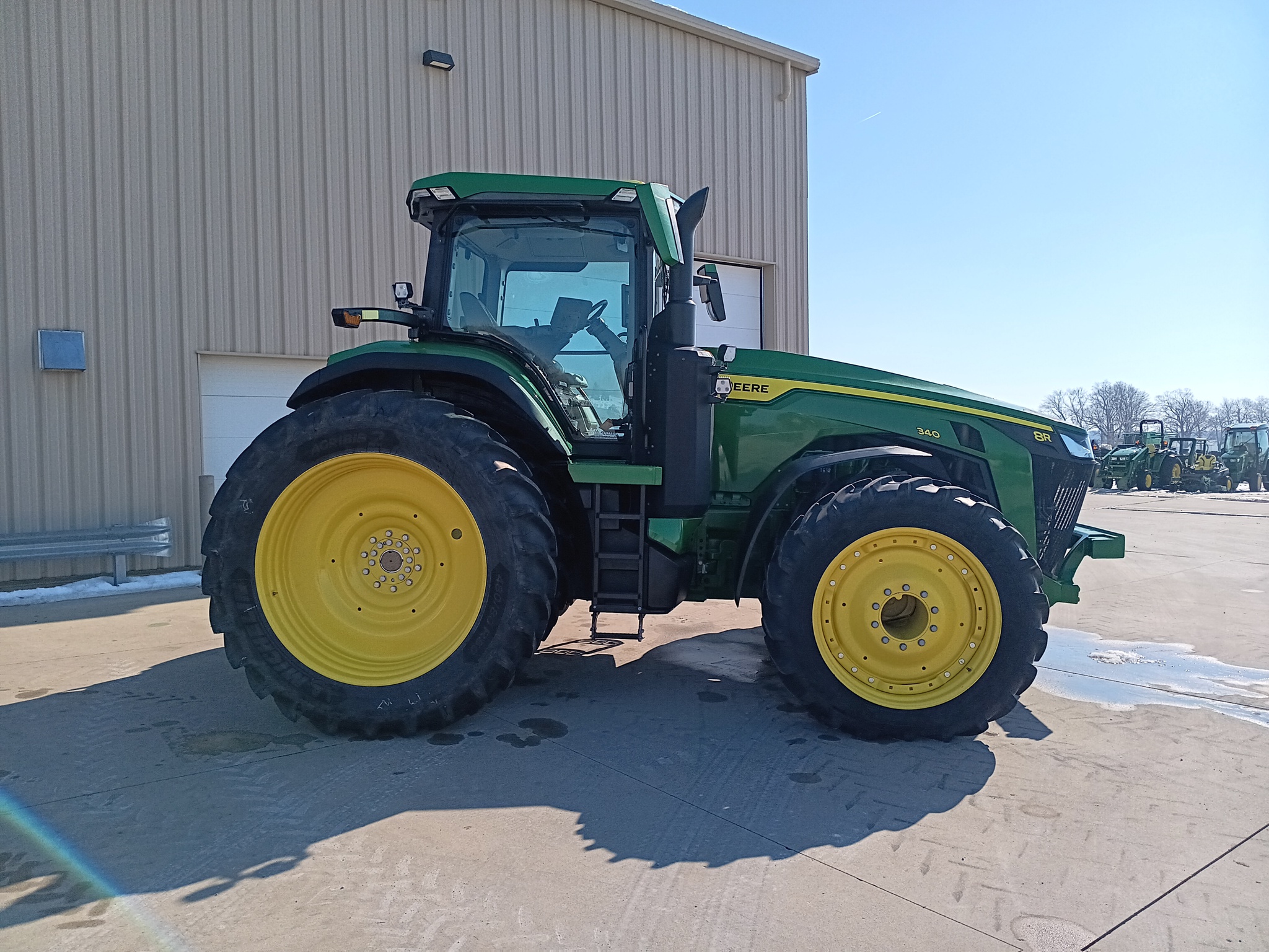 2023 John Deere 8R 340 Image 2