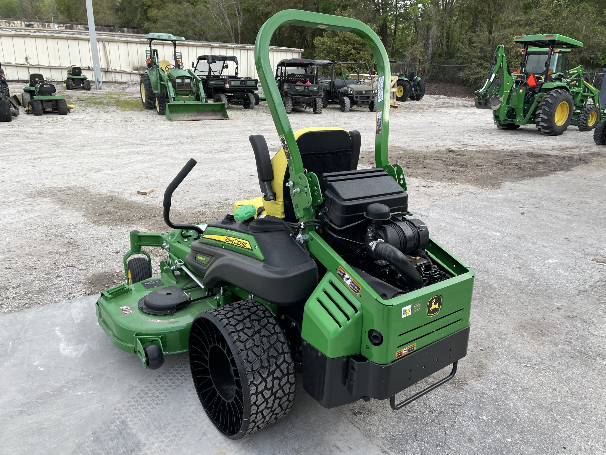 2025 John Deere Z994R Image 3